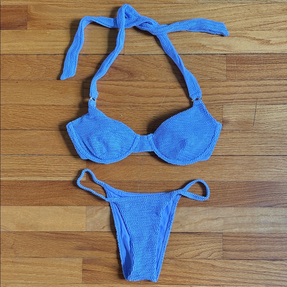 Monday Swimwear Honolulu Top Barbados Bottom Wisteria Crinkle Size Small